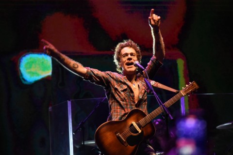 Orla Viva terá shows gratuitos de Nando Reis e Atitude 67 neste fim de semana; confira a programação